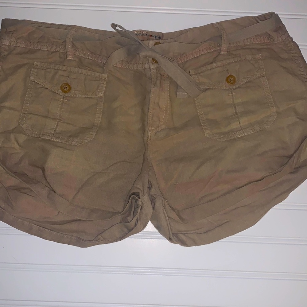 - Aerie tan linen cotton cuffed shorts size 12